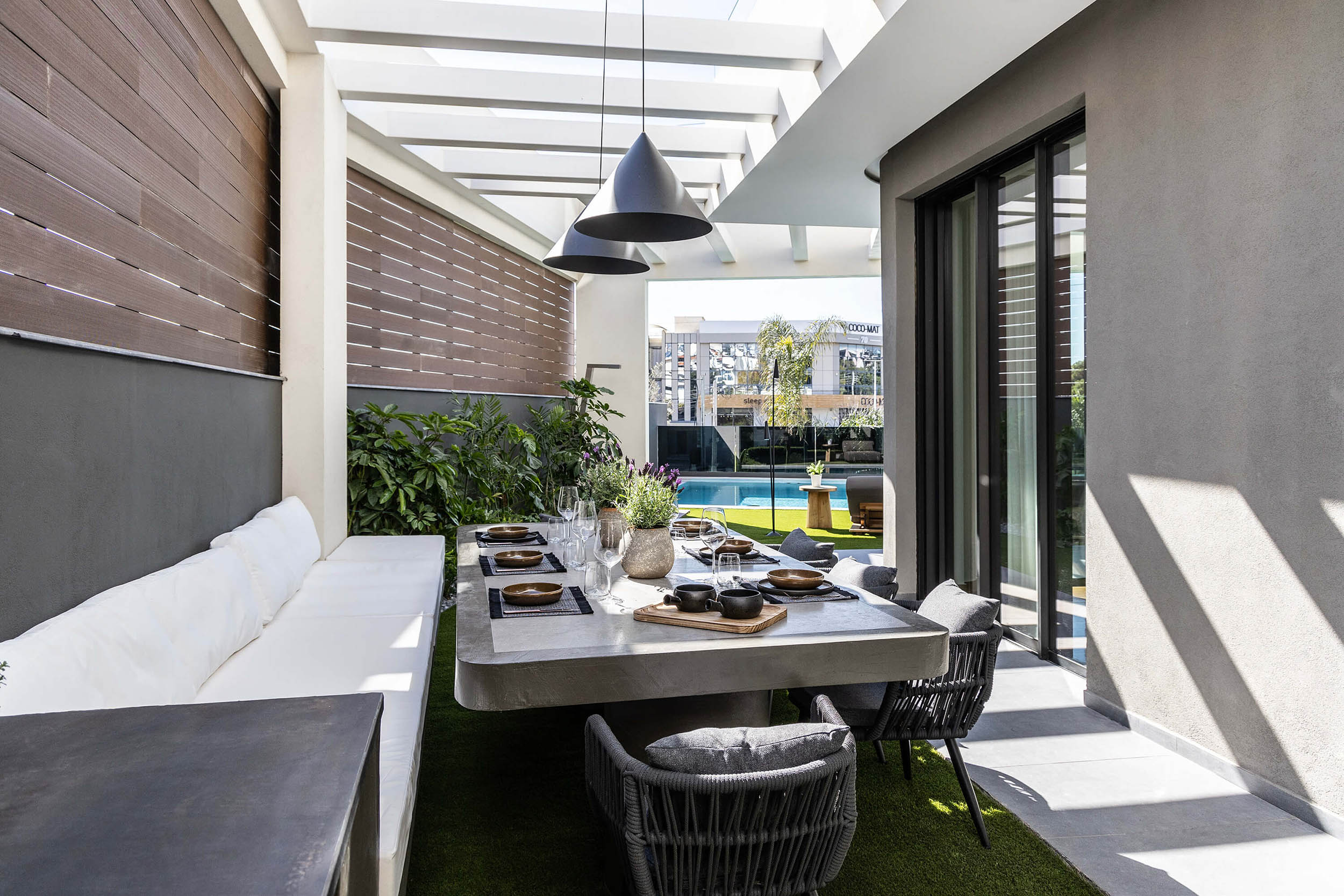 the-black-rock-villa-gallery-8